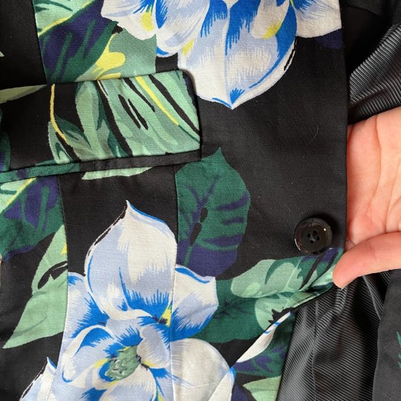Never Worn - Banana Republic Chelsea Floral Tropical Blazer 00P - Picture 7 of 10